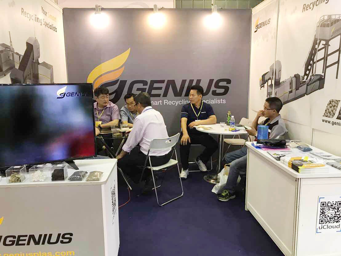 genius machinery in VIETNAMPLAS 2017